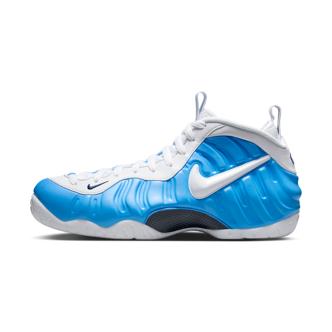 Overkicks - Nike Air Foamposite Pro University Blue 2026 (HF0794-400) - vista lateral