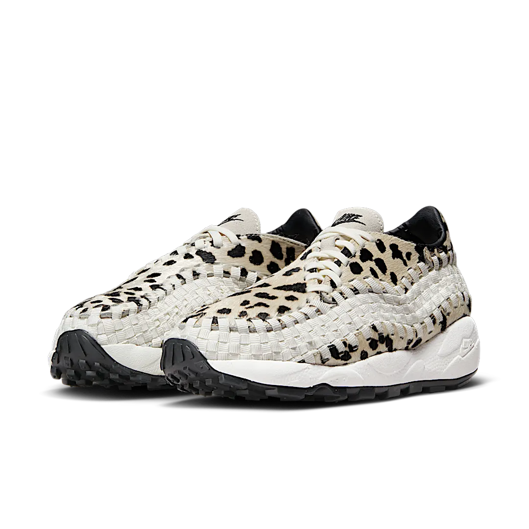 Overkicks - Nike Air Footscape Woven PRM White Cow Print (Womens) (FB1959-102) - vista trasera