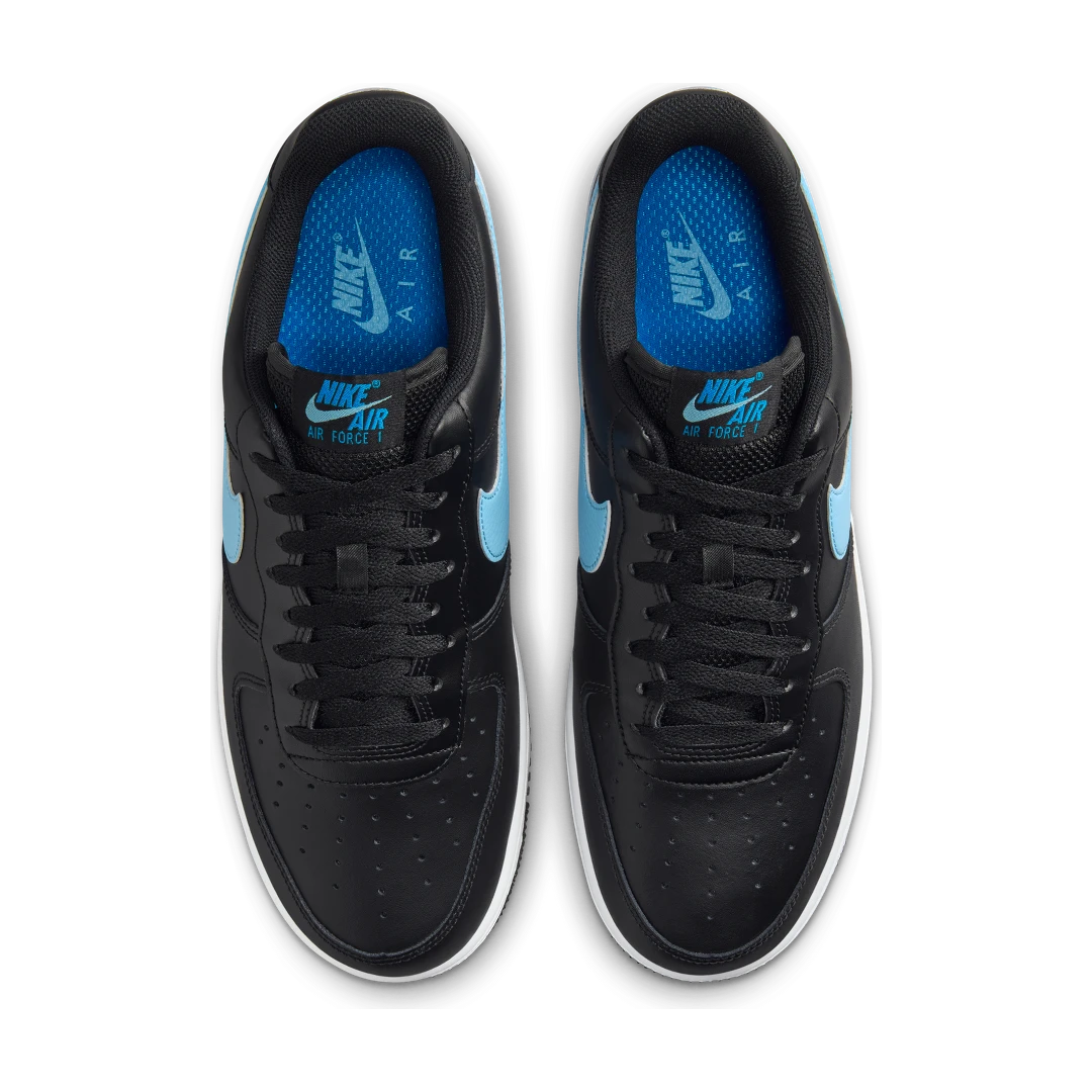 Overkicks - Nike Air Force 1 07 Low Black University Blue (HF3839-001) - par completo