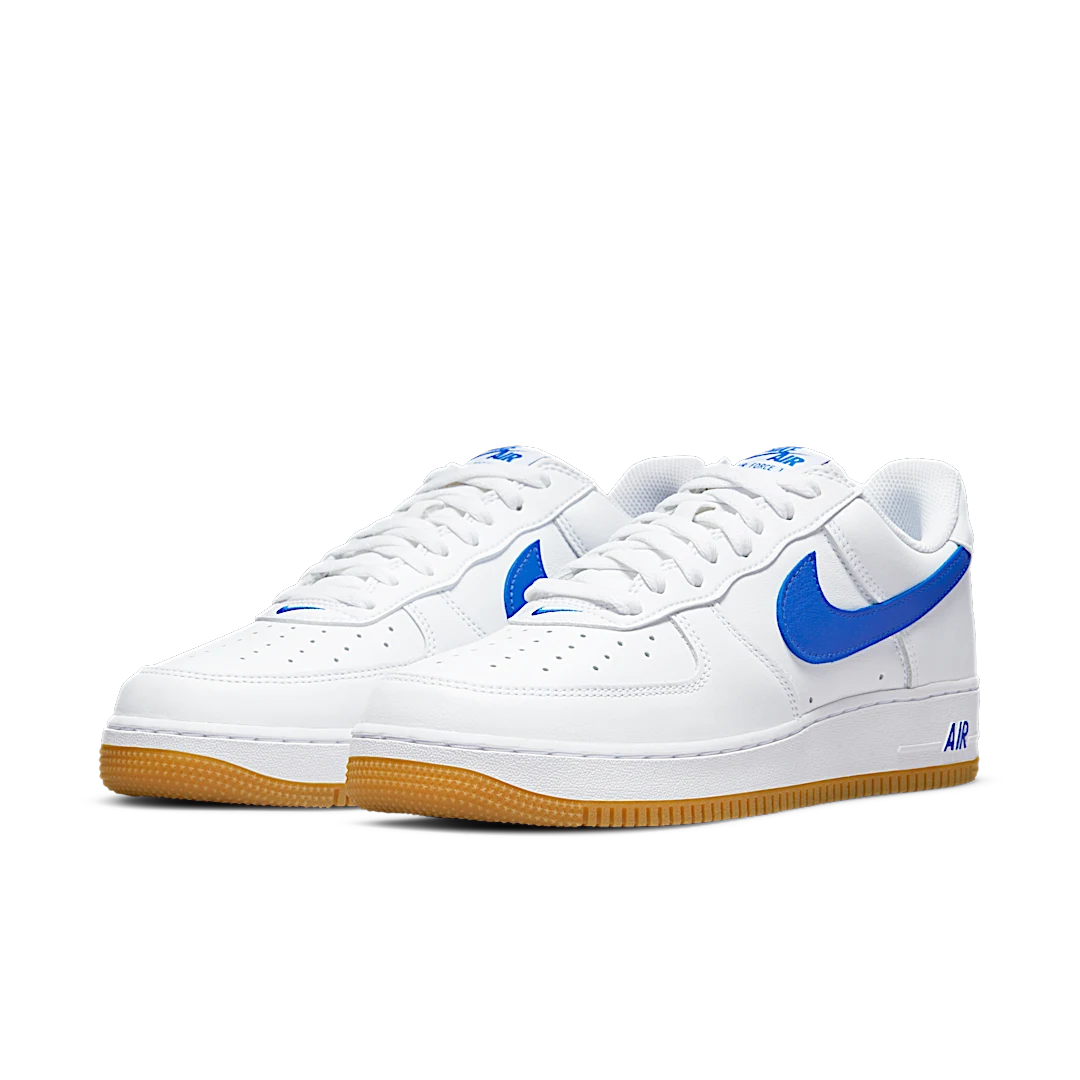 Overkicks - Nike Air Force 1 07 Low Color of the Month Varsity Royal Gum (DJ3911-101) - vista trasera