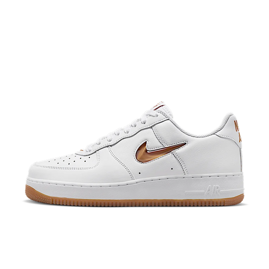 Overkicks - Nike Air Force 1 07 Low Retro Color of the Month Jewel Bronze Gum (FN5924-103) - vista lateral