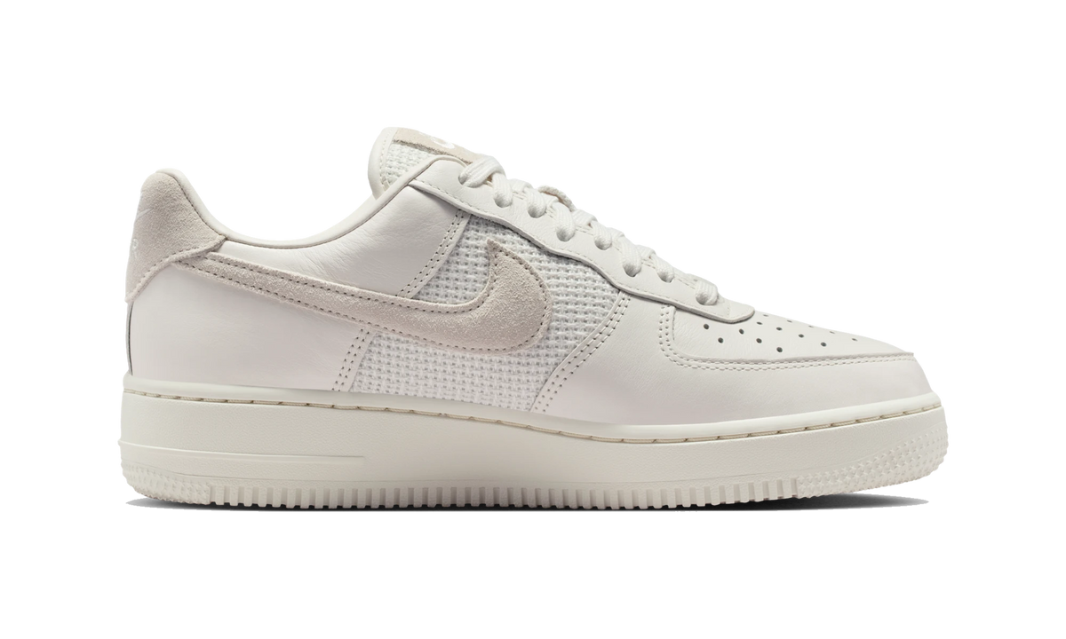 Overkicks - Nike Air Force 1 07 Phantom/White/Phantom (IQ0275-030) - detalle suela