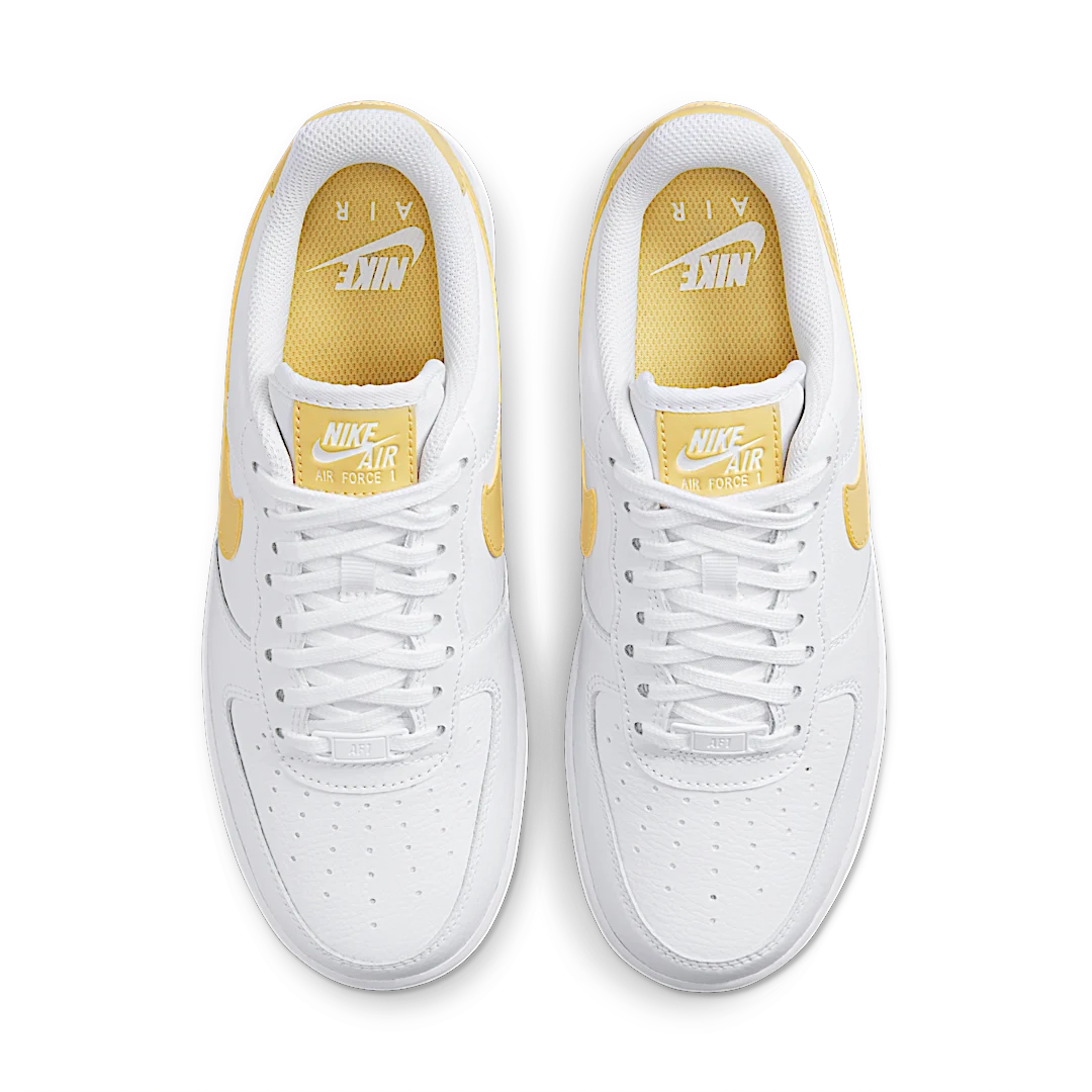 Overkicks - Nike Air Force 1 07 White Saturn Gold White White (315115-170) - par completo