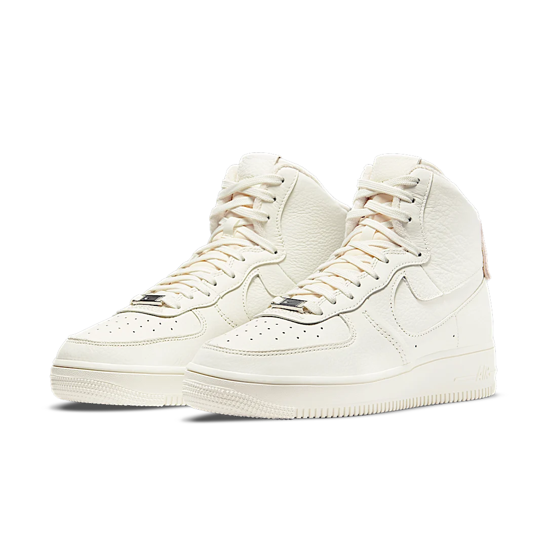 Overkicks - Nike Air Force 1 High Sculpt Sail (DC3590-102) - vista trasera