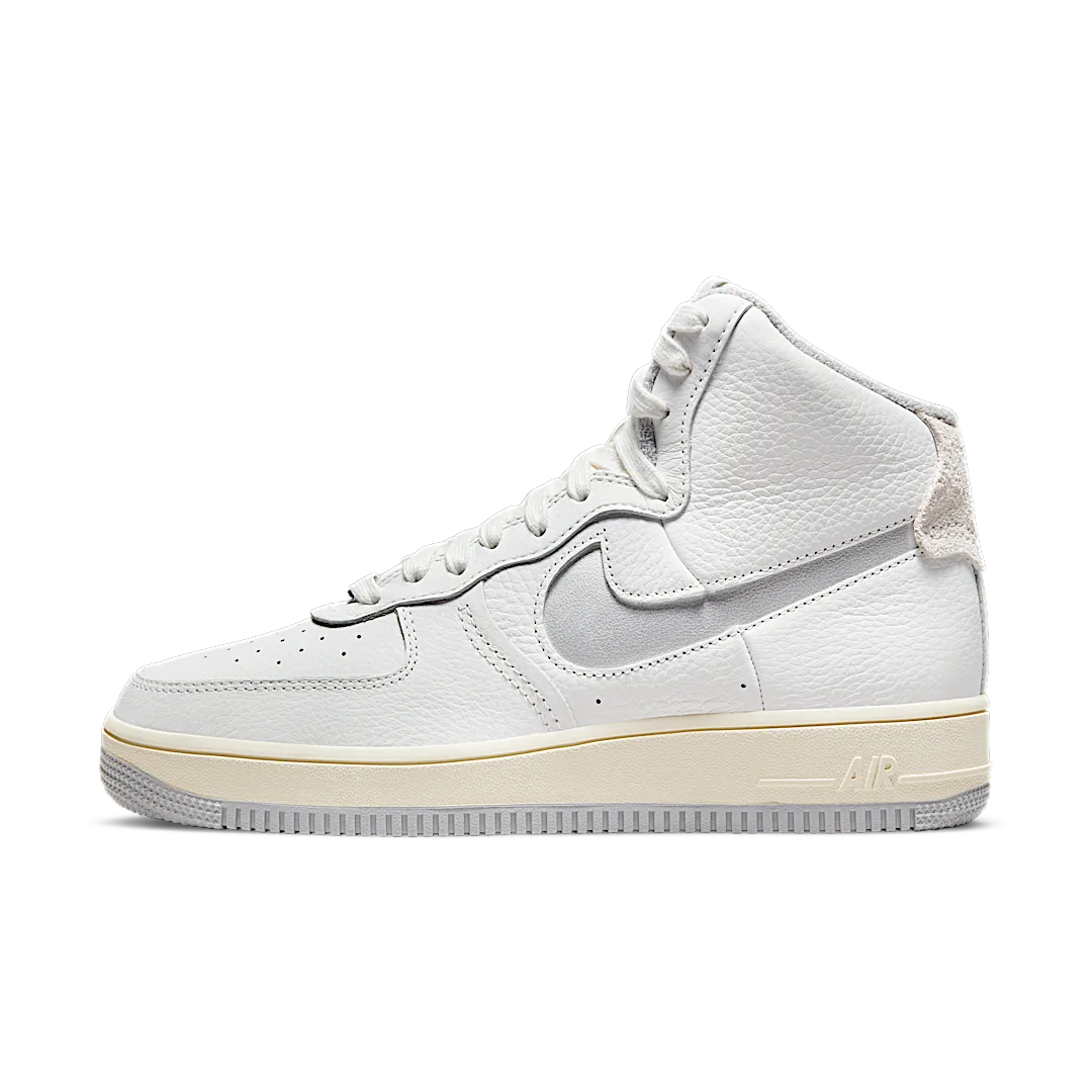 Overkicks - Nike Air Force 1 High Sculpt White Silver (DC3590-101) - vista lateral
