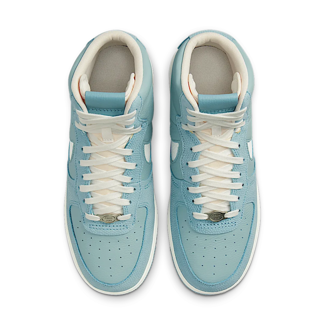 Overkicks - Nike Air Force 1 High Sculpt Worn Blue (DQ9325-300) - par completo