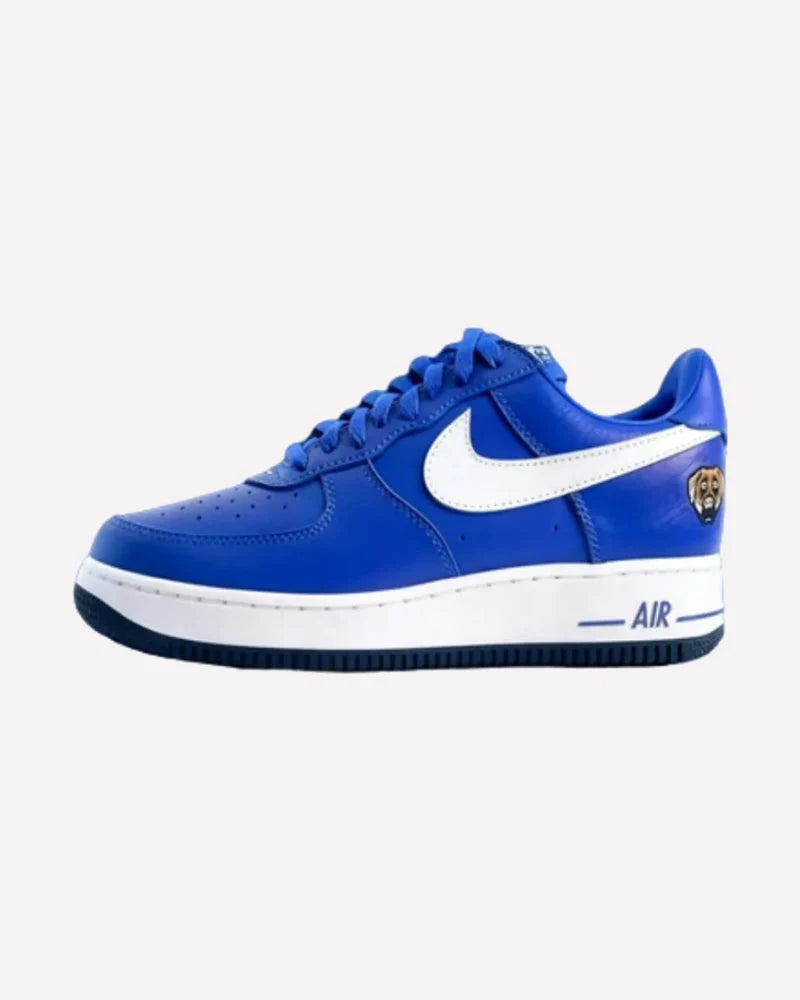Overkicks - Nike Air Force 1 Low 01 Victor Victor Hyper Royal (IV3238-400) - vista lateral