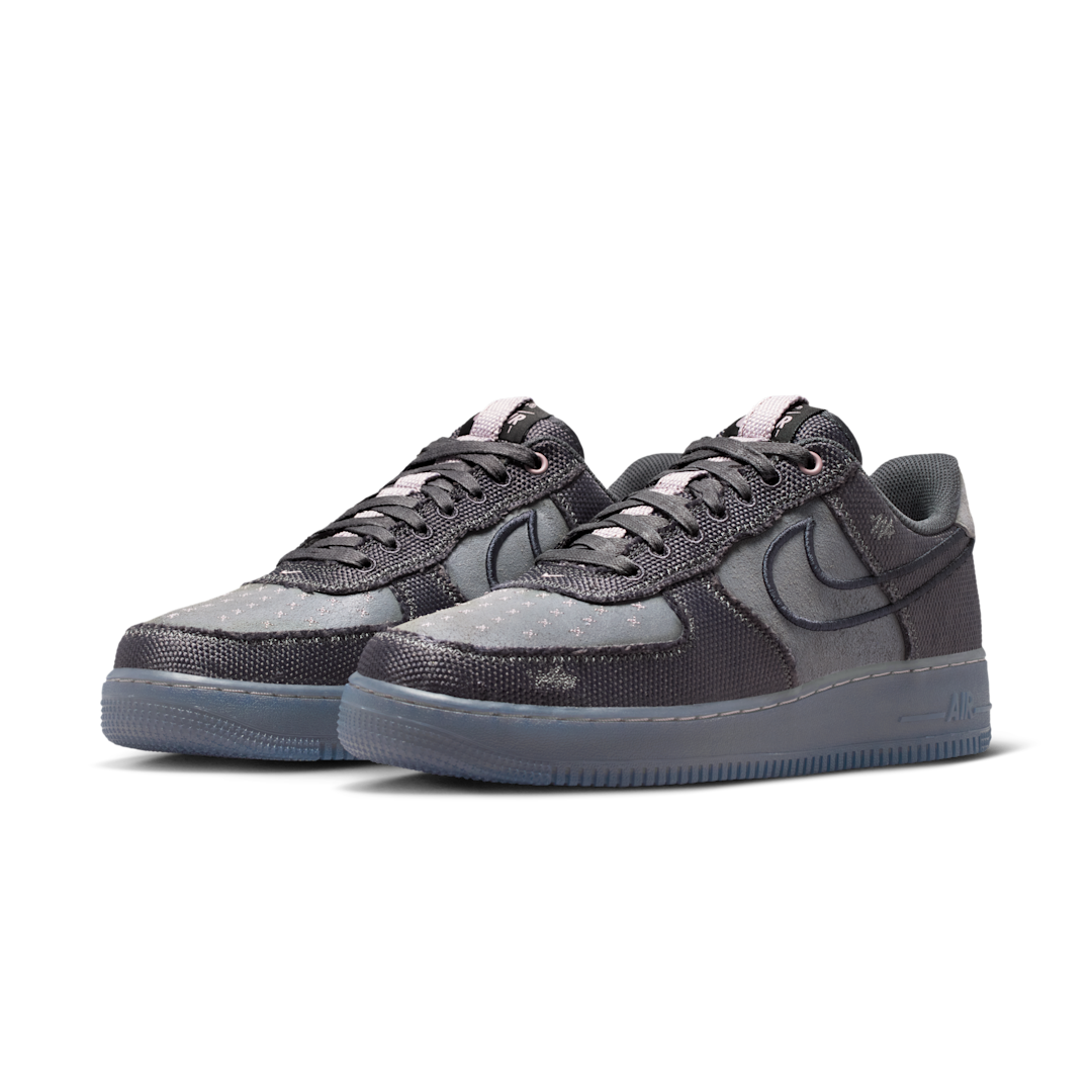 Overkicks - Nike Air Force 1 Low 07 Anthracite Iron Grey Violet Ore (IQ0614-060) - vista trasera