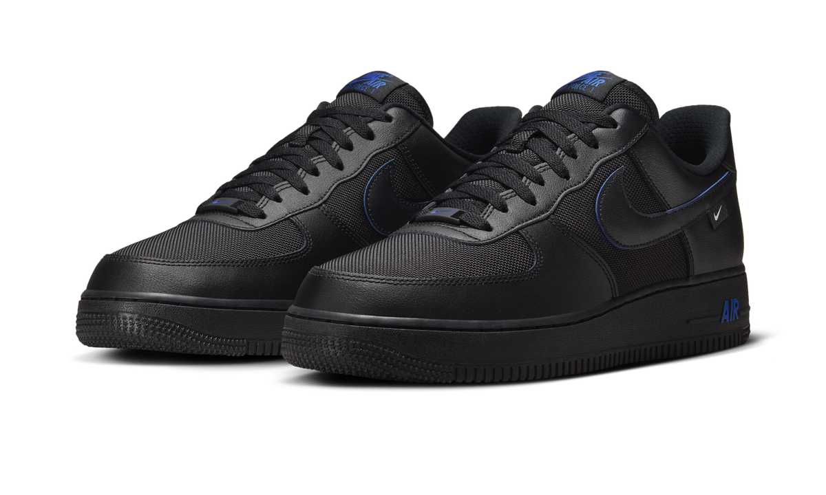 Overkicks - Nike Air Force 1 Low 07 Black Astronomy Blue (HM9605-001) - vista trasera