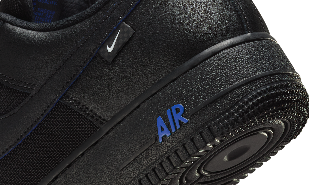 Overkicks - Nike Air Force 1 Low 07 Black Astronomy Blue (HM9605-001) - detalle