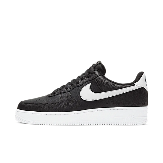 Overkicks - Nike Air Force 1 Low 07 Black White Pebbled Leather (CT2302-002) - vista lateral