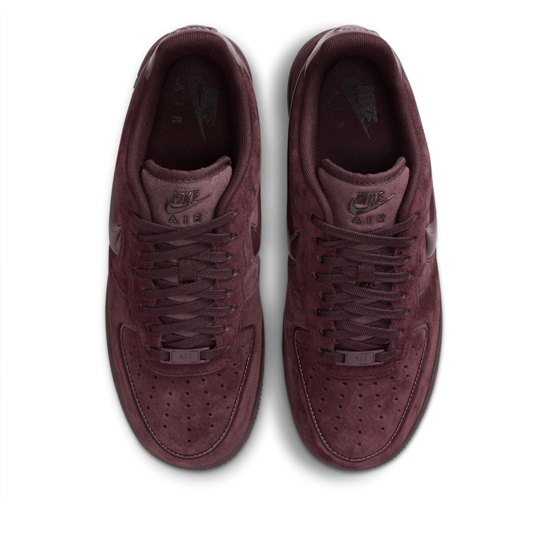 Overkicks - Nike Air Force 1 Low 07 Burgundy Crush (HV4406-600) - par completo