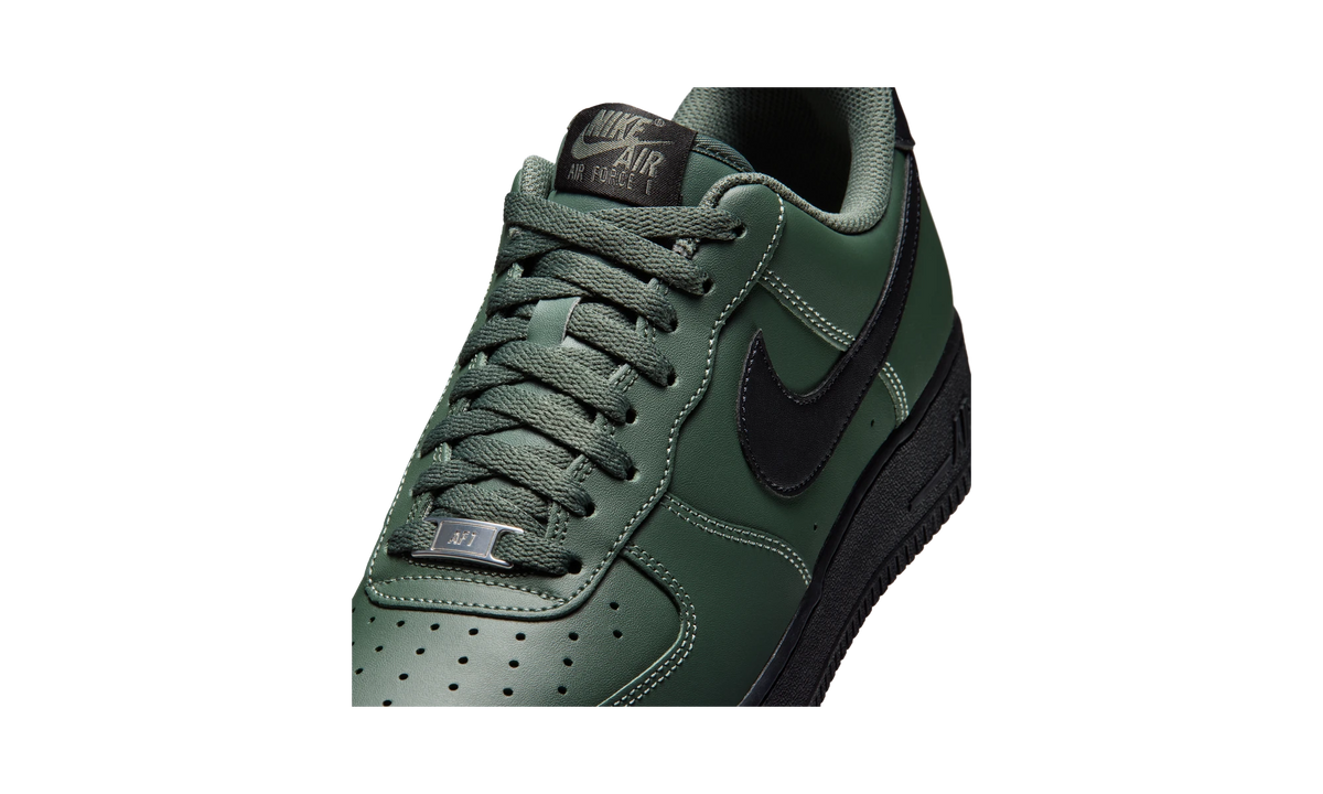 Overkicks - Nike Air Force 1 Low 07 Camo Green Black (FJ4146-303) - detalle lateral interior