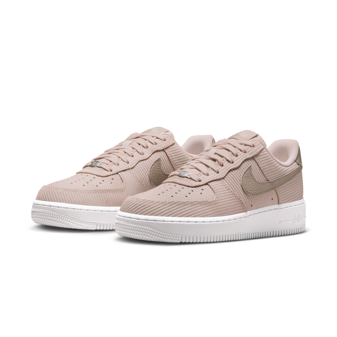 Overkicks - Nike Air Force 1 Low 07 Corduroy Silt Red (IM6533-602) - vista trasera