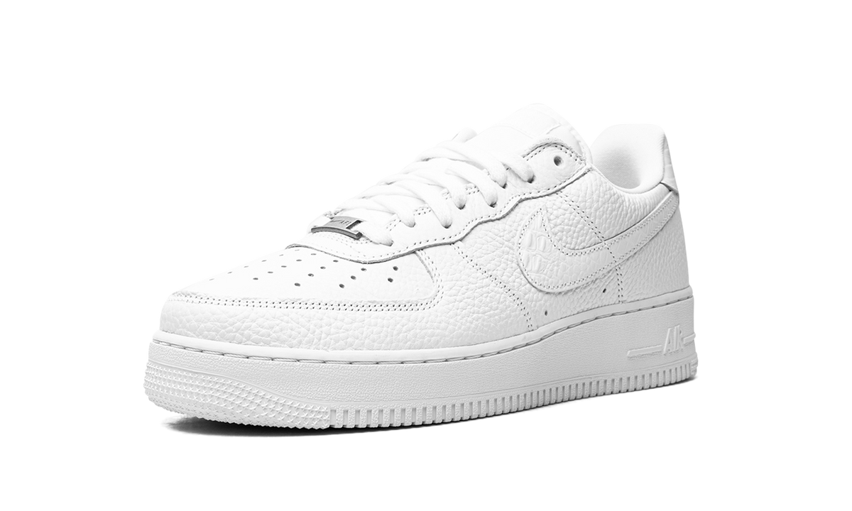 Overkicks - Nike Air Force 1 Low 07 Craft Quadruple White (CU4865-100) - detalle suela