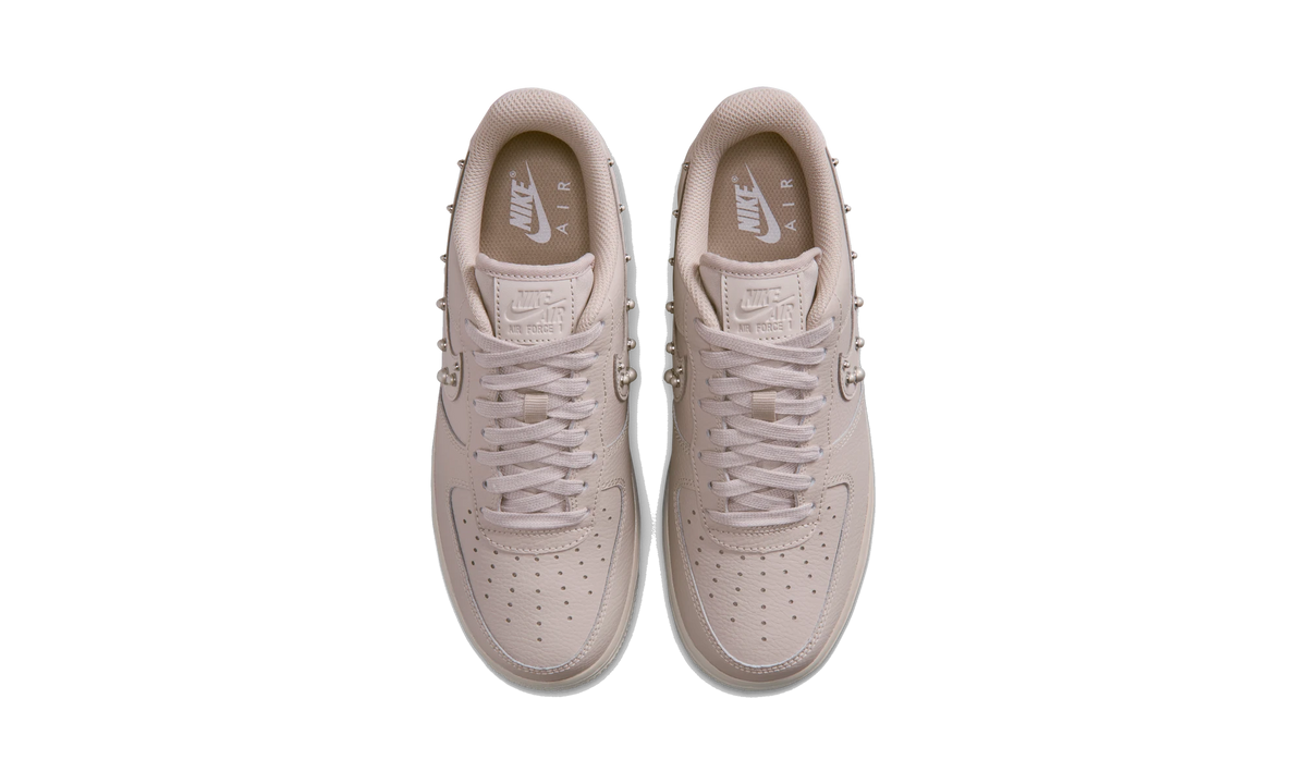 Overkicks - Nike Air Force 1 Low 07 Cream Pearl Swoosh (IU7557-236) - vista superior