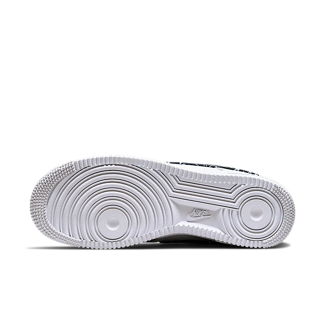 Overkicks - Nike Air Force 1 Low 07 Essential White Black Paisley (DH4406-101) - detalle suela
