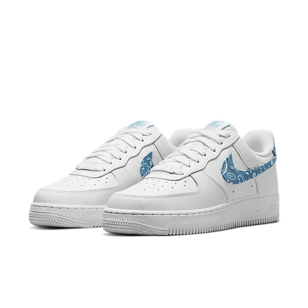 Overkicks - Nike Air Force 1 Low 07 Essential White Worn Blue Paisley (DH4406-100) - vista trasera