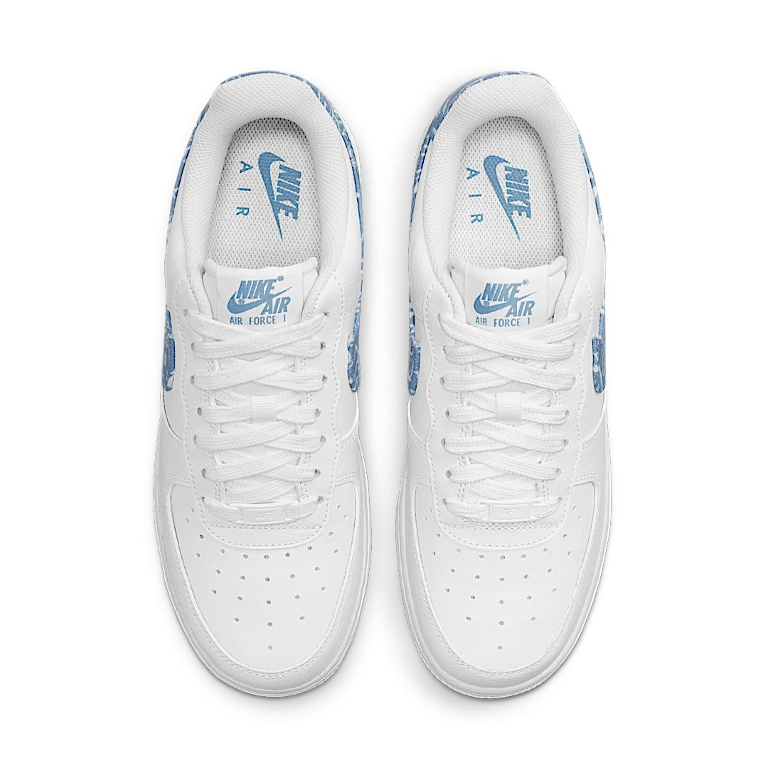 Overkicks - Nike Air Force 1 Low 07 Essential White Worn Blue Paisley (DH4406-100) - par completo