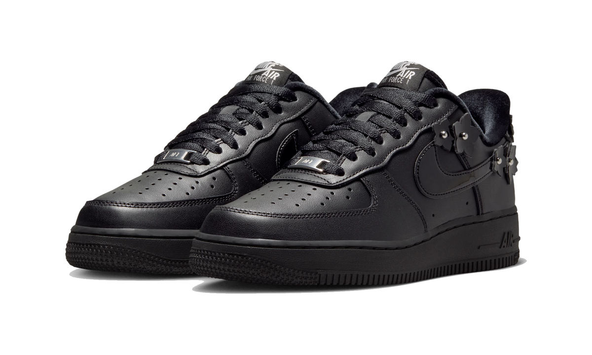 Overkicks - Nike Air Force 1 Low 07 Florette Black Off-Noir (Womens) (IR8637-001) - vista trasera