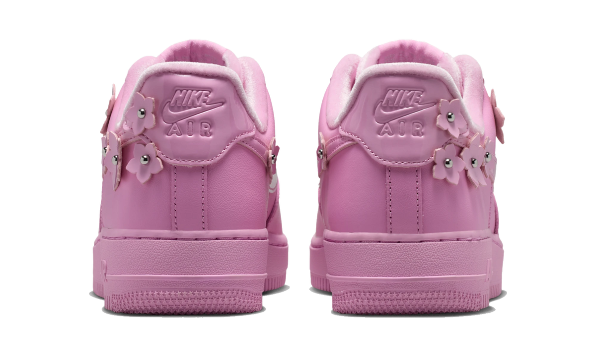 Overkicks - Nike Air Force 1 Low 07 Florette Pink Rise (IR8637-600) - detalle talón