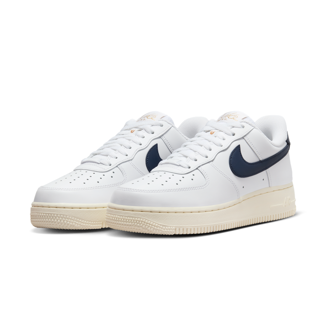 Overkicks - Nike Air Force 1 Low 07 Flyease Olympic (HJ9122-100) - vista trasera