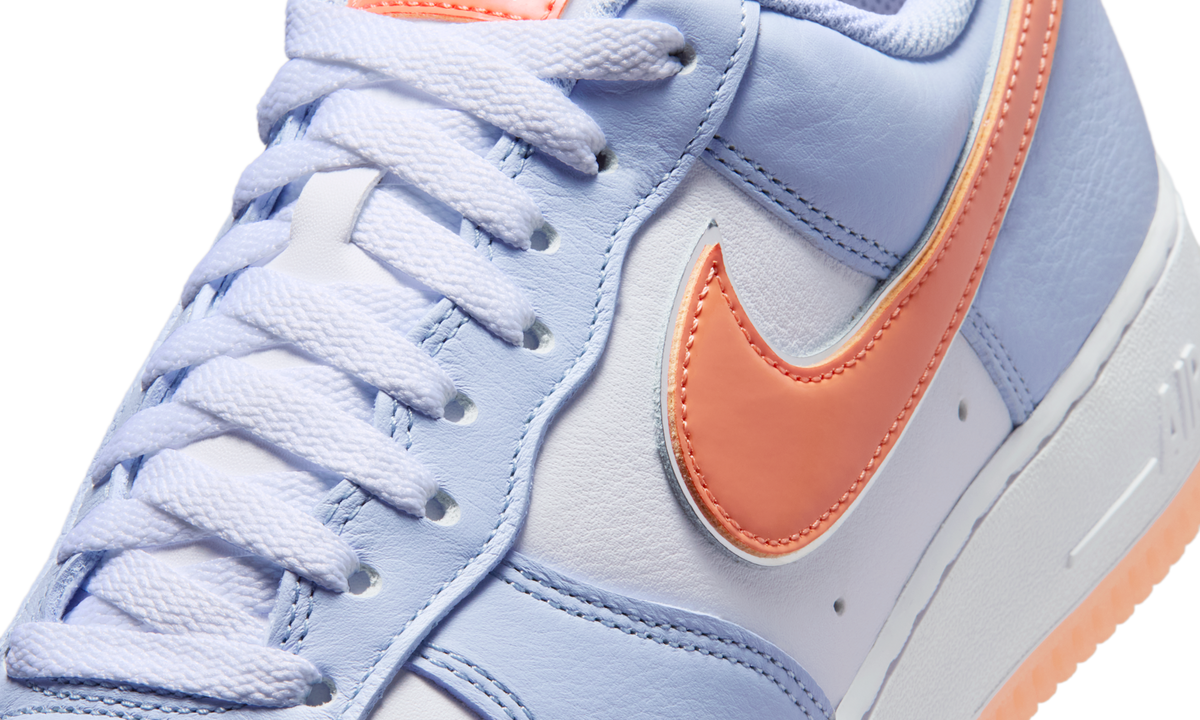Overkicks - Nike Air Force 1 Low 07 Hydrogen Blue Orange Frost (IR1980-407) - detalle lateral interior