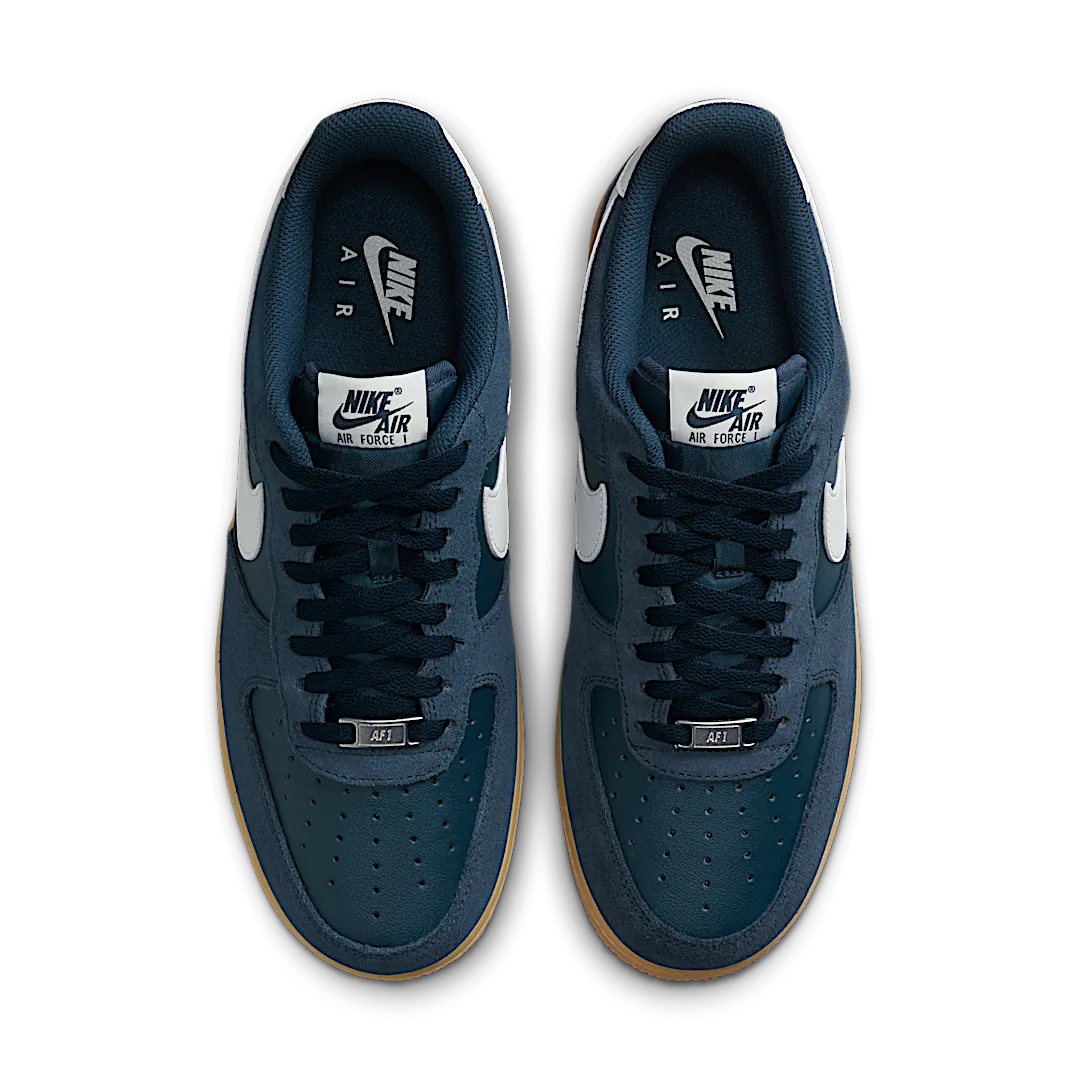 Overkicks - Nike Air Force 1 Low 07 LV8 Armory Navy Gum (FQ8714-400) - par completo