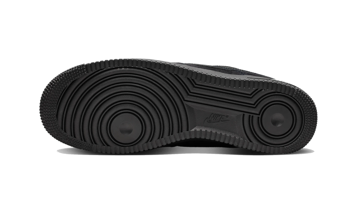 Overkicks - Nike Air Force 1 Low 07 LV8 Black Iron Grey (IQ0292-010) - par completo