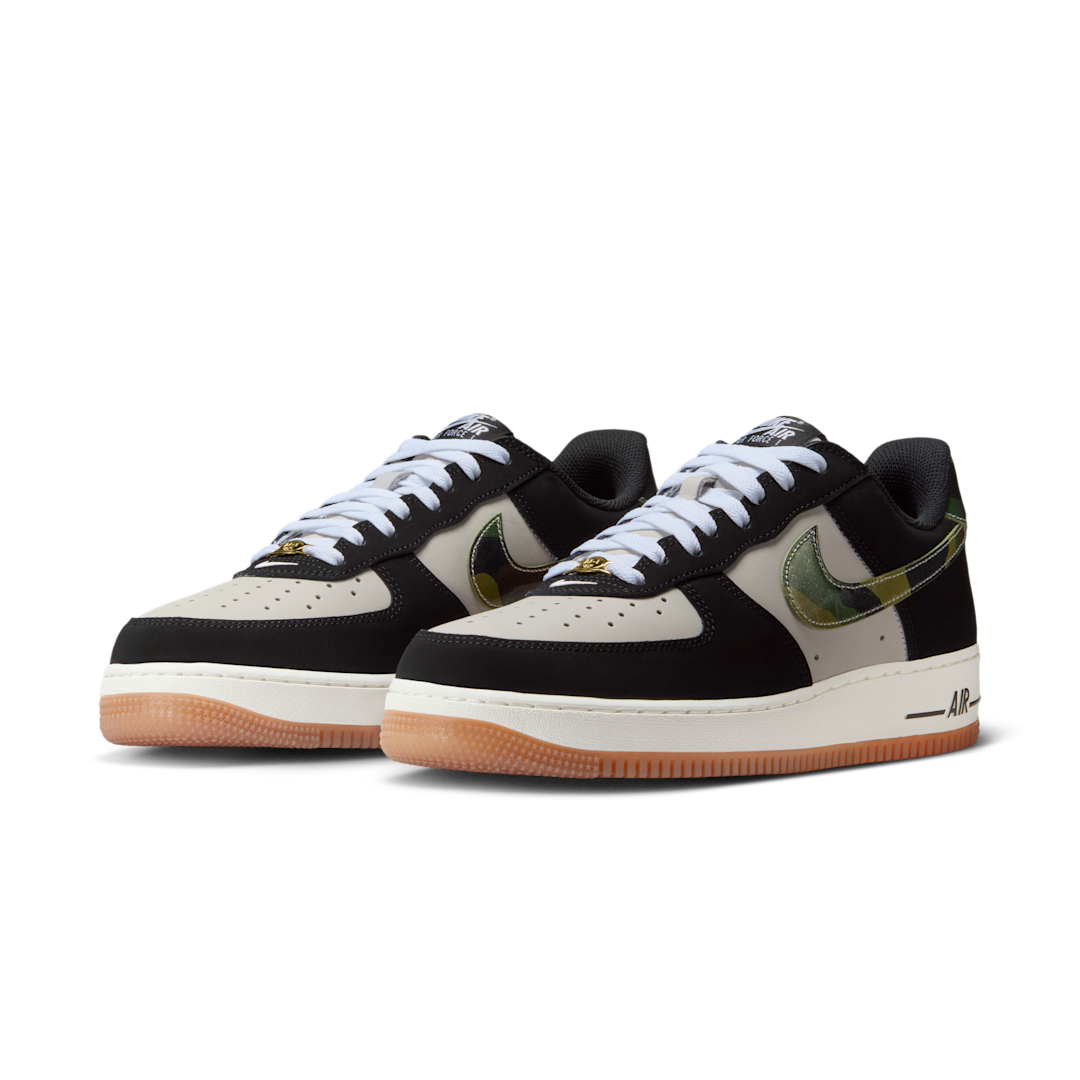 Overkicks - Nike Air Force 1 Low 07 LV8 Black Patent Camo Swoosh (HQ1967-100) - vista trasera