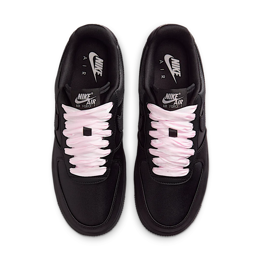 Overkicks - Nike Air Force 1 Low 07 LV8 Black Satin (IH2034-010) - par completo