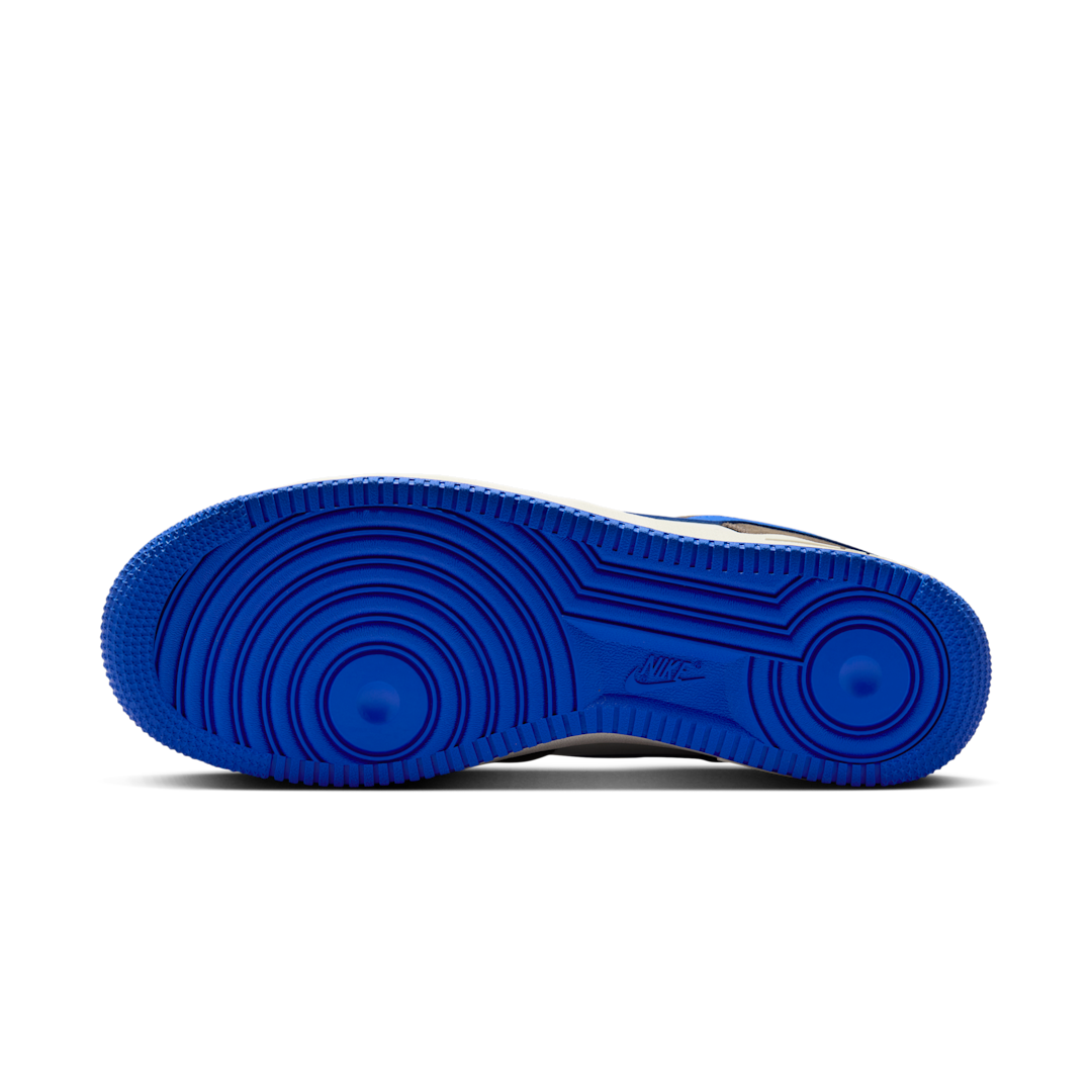 Overkicks - Nike Air Force 1 Low 07 LV8 Cave Stone Hyper Royal (FQ8714-200) - detalle suela