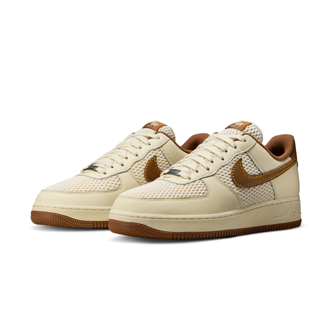Overkicks - Nike Air Force 1 Low 07 LV8 Coconut Milk Canyon Gold Light British Tan (IB7719-113) - vista trasera