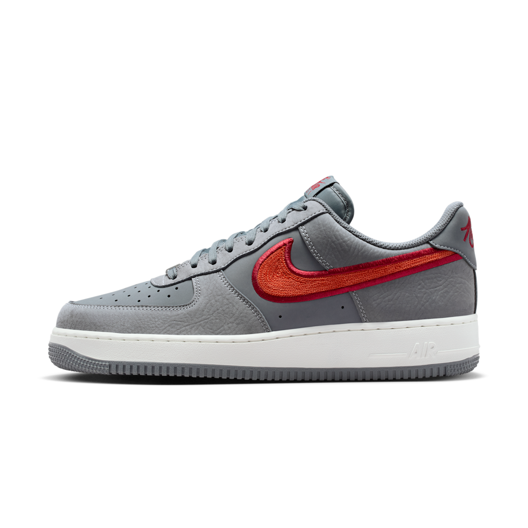 Overkicks - Nike Air Force 1 Low 07 LV8 Cool Grey Crimson Rust (IB6842-001) - vista lateral