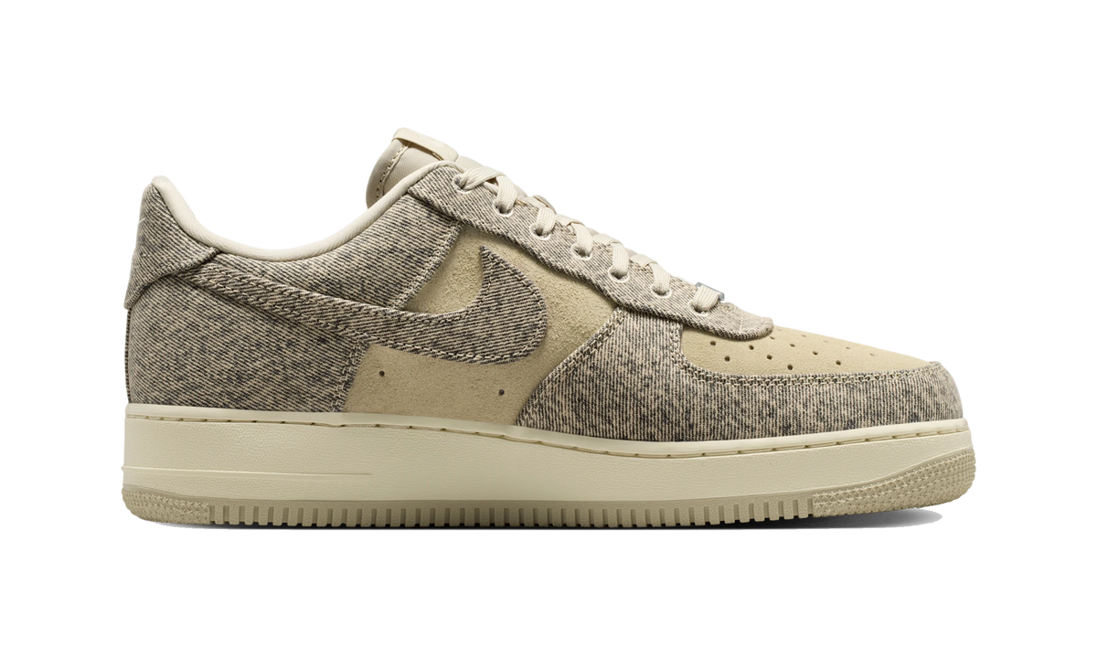 Overkicks - Nike Air Force 1 Low 07 LV8 Denim Desert Khaki (IR0951-201) - detalle suela