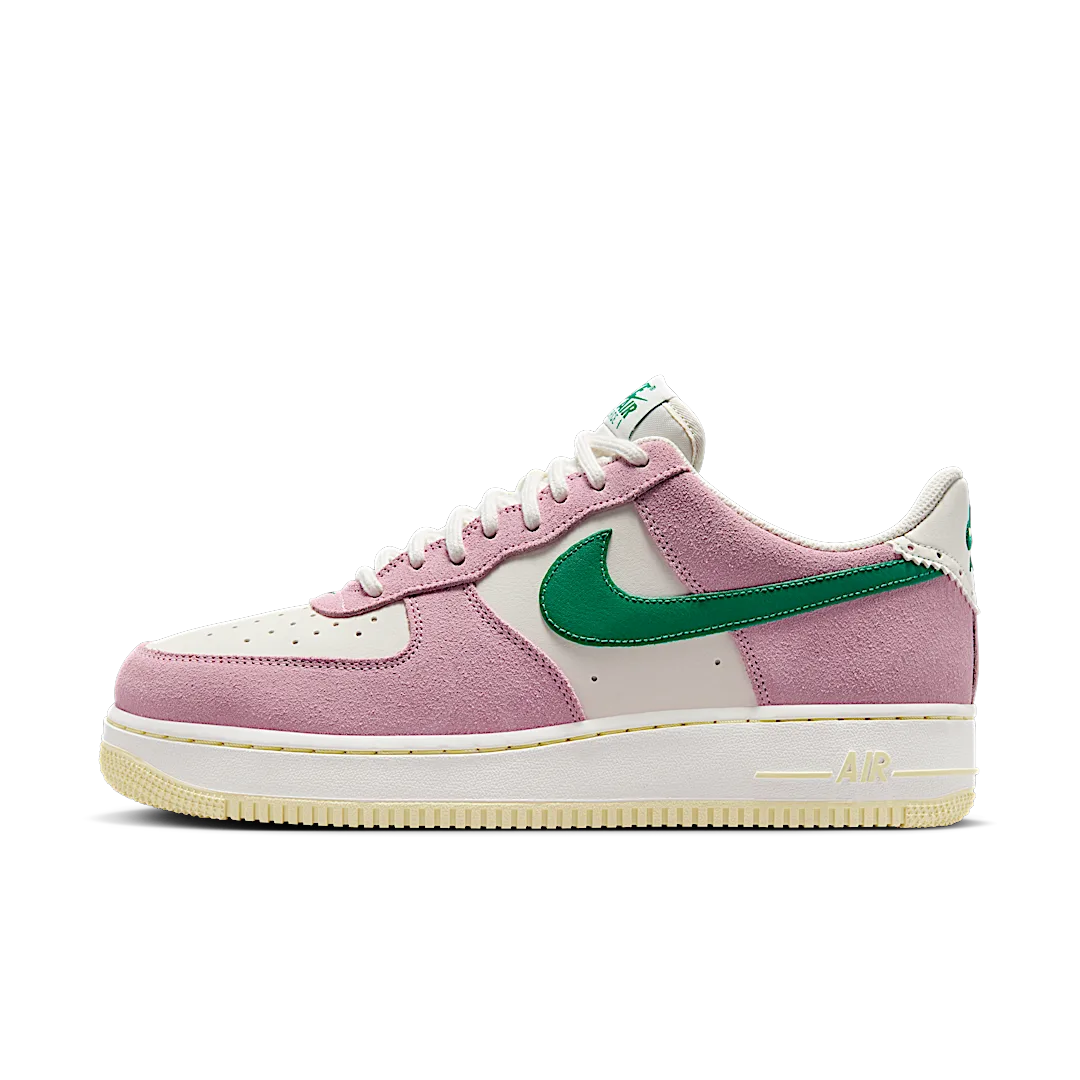 Overkicks - Nike Air Force 1 Low 07 LV8 Medium Soft Pink Malachite (FV9346-100) - vista lateral