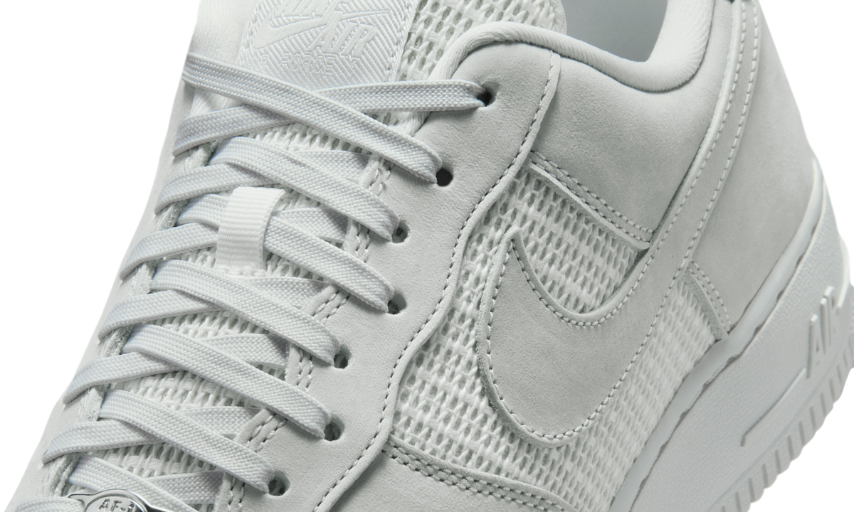 Overkicks - Nike Air Force 1 Low 07 LV8 Off White Summit White (II9807-100) - detalle lateral interior