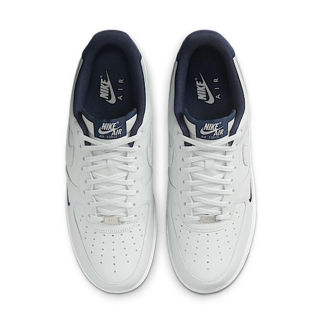 Overkicks - Nike Air Force 1 Low 07 LV8 Photon Dust Obsidian (HM9483-001) - par completo