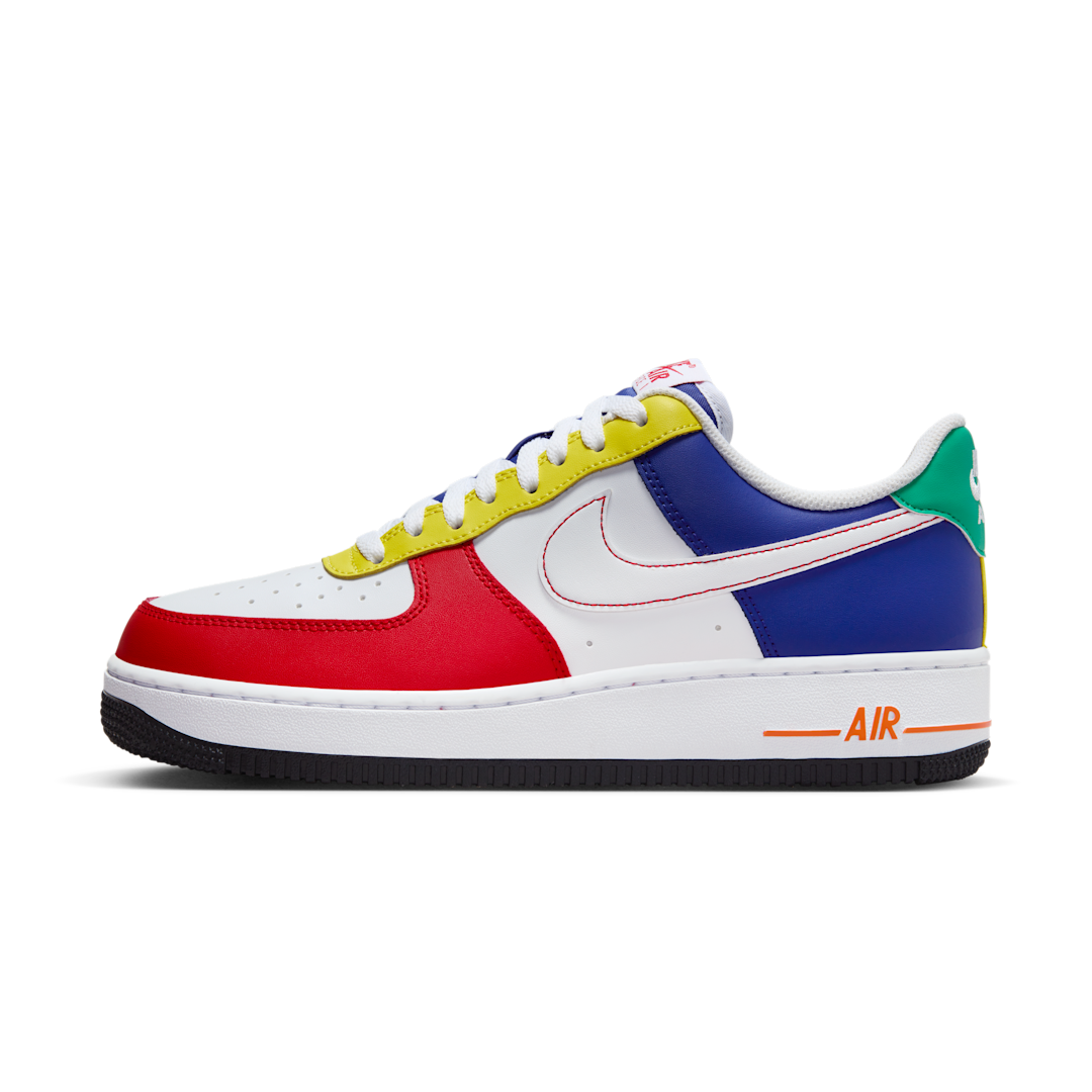 Overkicks - Nike Air Force 1 Low 07 LV8 Rubiks Cube (FN6840-657) - vista lateral
