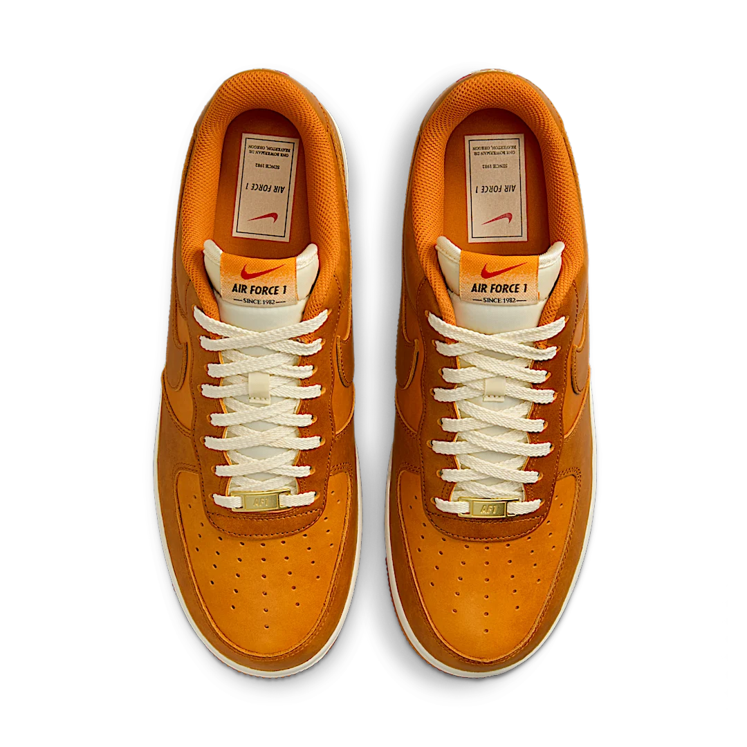 Overkicks - Nike Air Force 1 Low 07 LV8 Since 1982 (HQ3639-720) - par completo