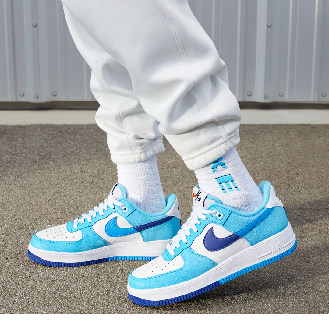 Overkicks - Nike Air Force 1 Low 07 LV8 Split Light Photo Blue Deep Royal (DZ2522-100) - detalle suela