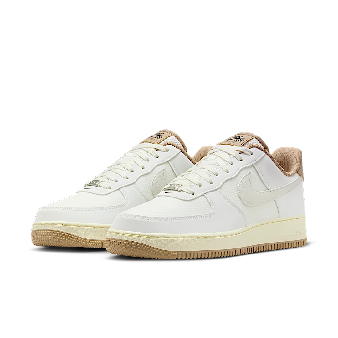 Overkicks - Nike Air Force 1 Low 07 LV8 Summit White Khaki (FZ5225-100) - vista trasera