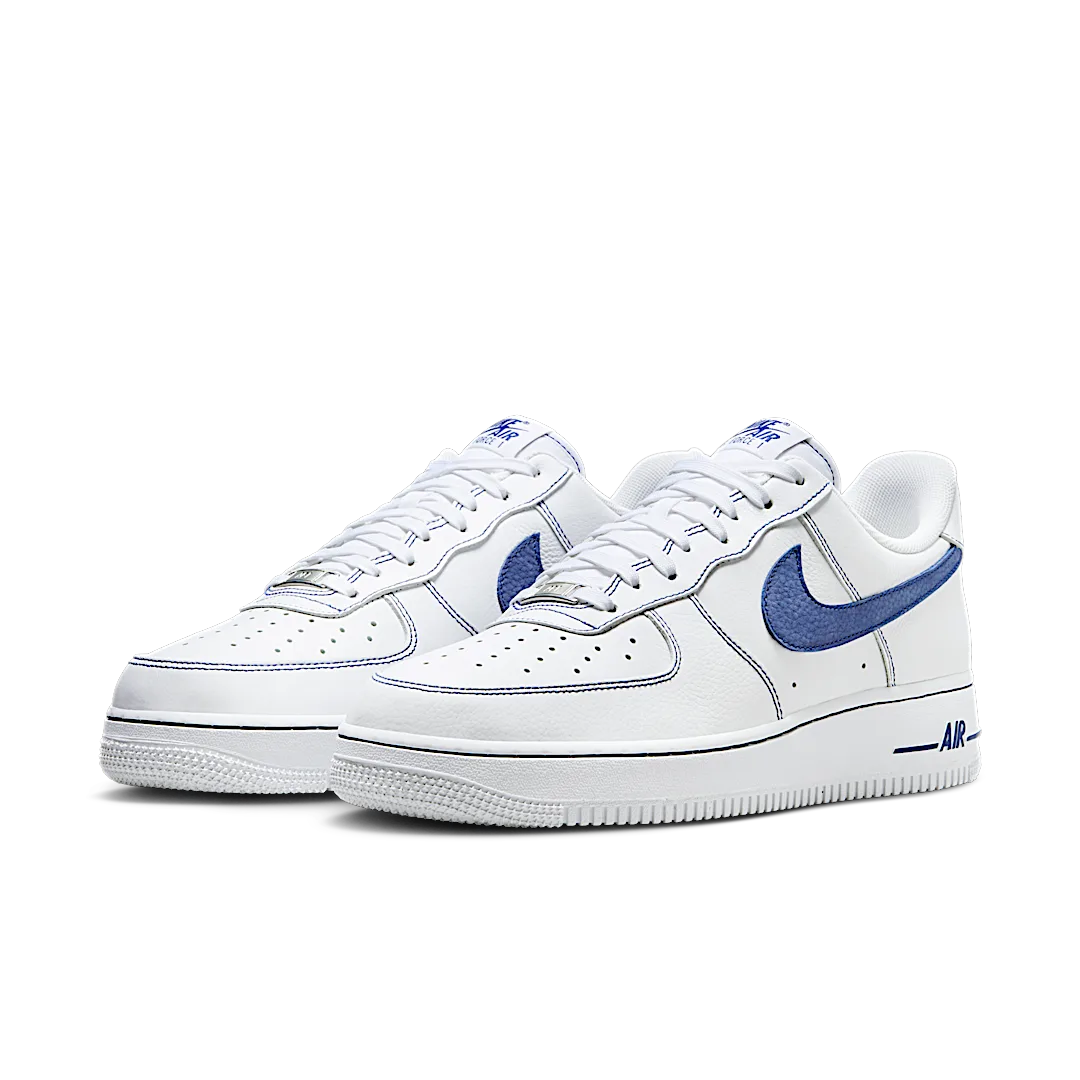 Overkicks - Nike Air Force 1 Low 07 LV8 White Deep Royal Blue (HQ2037-100) - vista trasera
