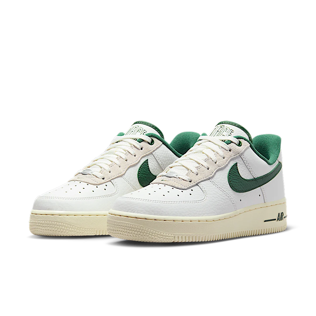 Overkicks - Nike Air Force 1 Low 07 LX Command Force Gorge Green (DR0148-102) - vista trasera