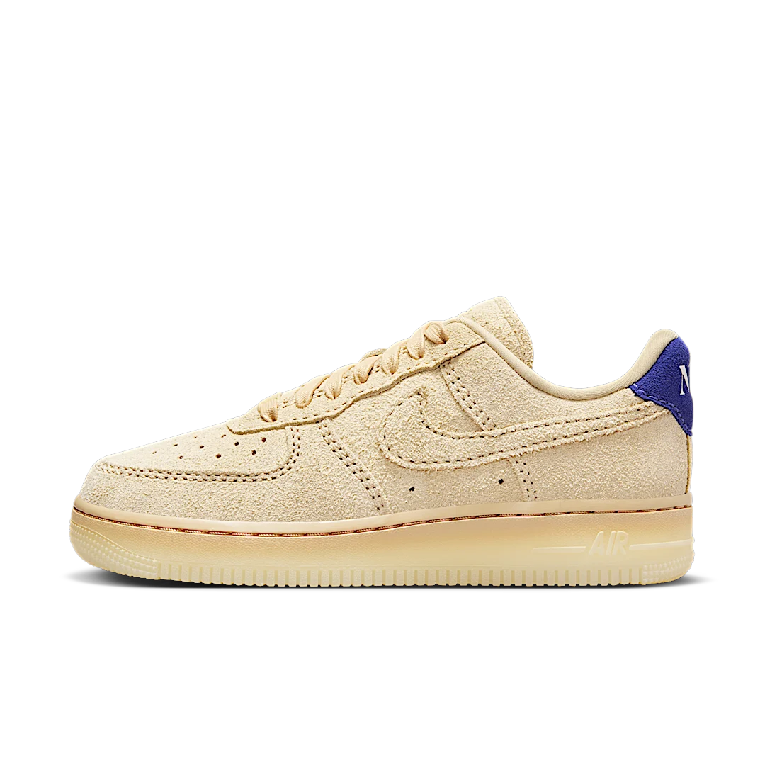 Overkicks - Nike Air Force 1 Low 07 LX Grain Deep Royal Blue (FN7202-224) - vista lateral