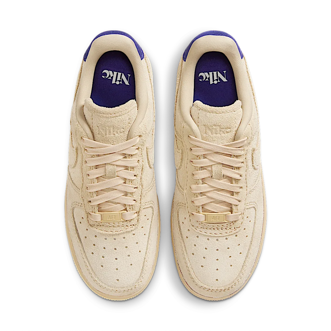 Overkicks - Nike Air Force 1 Low 07 LX Grain Deep Royal Blue (FN7202-224) - par completo