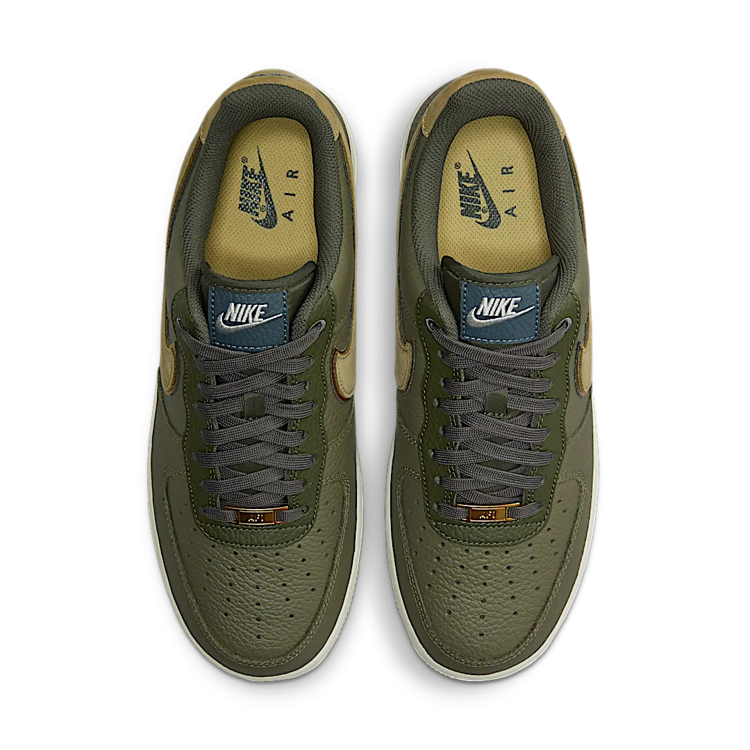 Overkicks - Nike Air Force 1 Low 07 LX Turtle (DA8482-200) - par completo