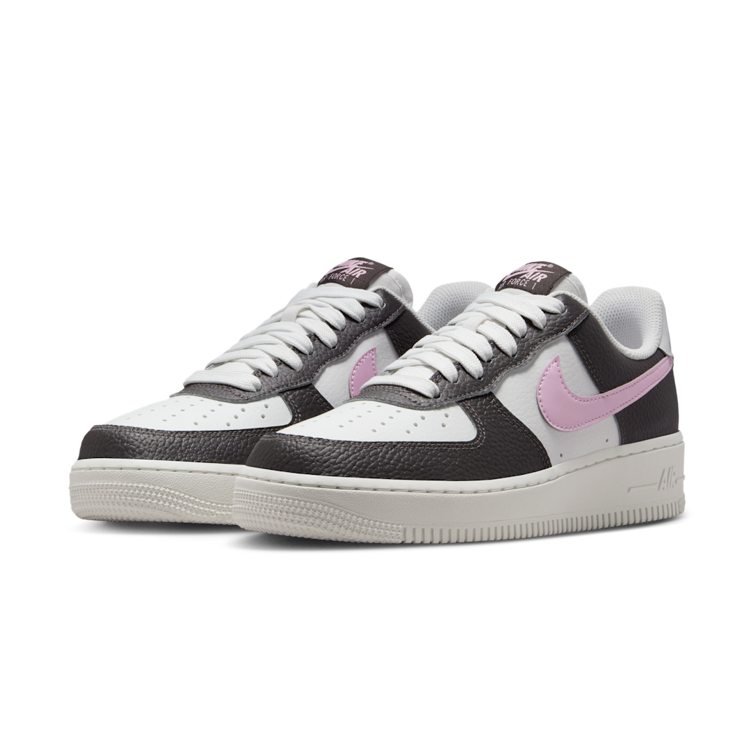 Overkicks - Nike Air Force 1 Low 07 Medium Ash Pink Foam (IB7696-100) - vista trasera