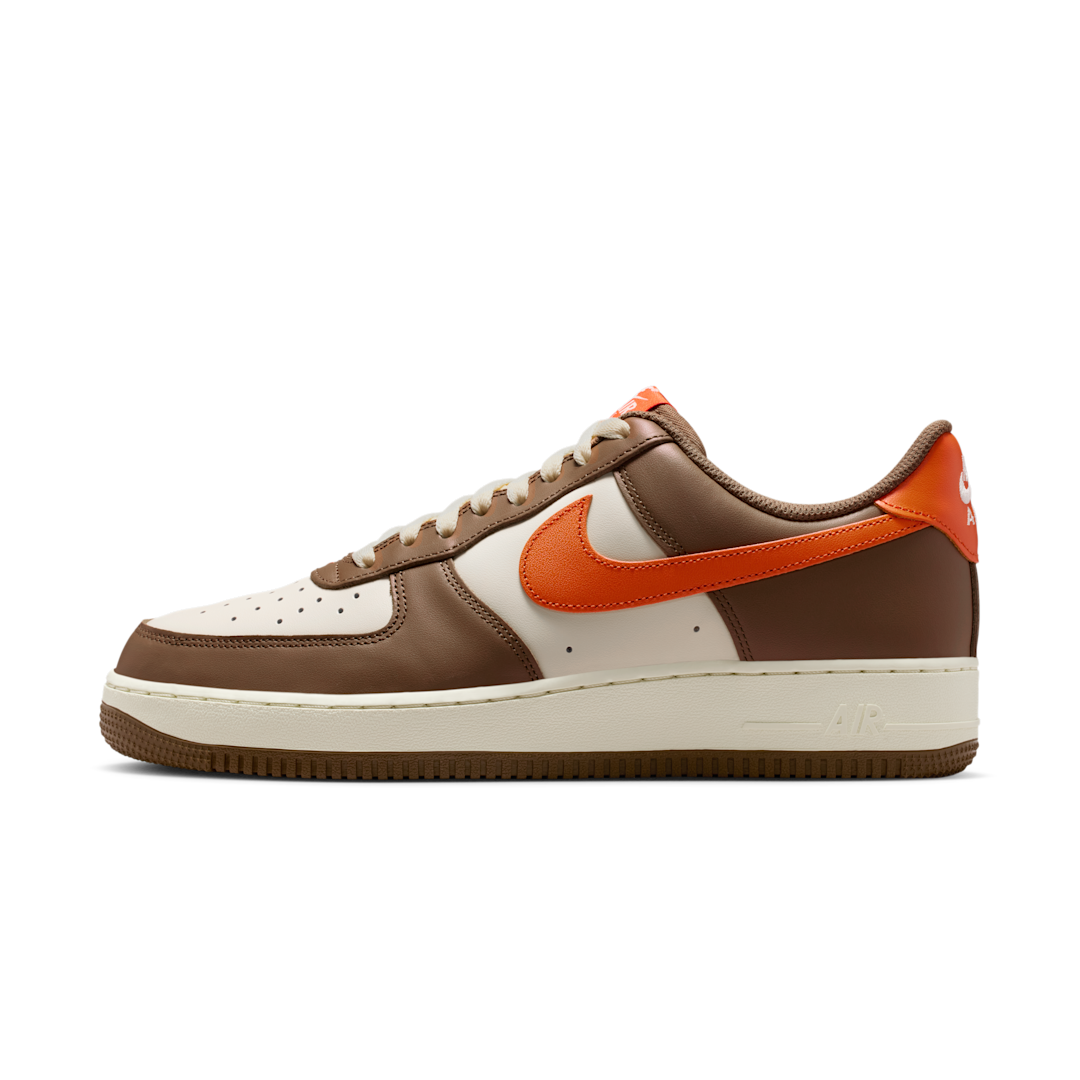 Overkicks - Nike Air Force 1 Low 07 Mosswood Brown (IO7545-221) - vista lateral
