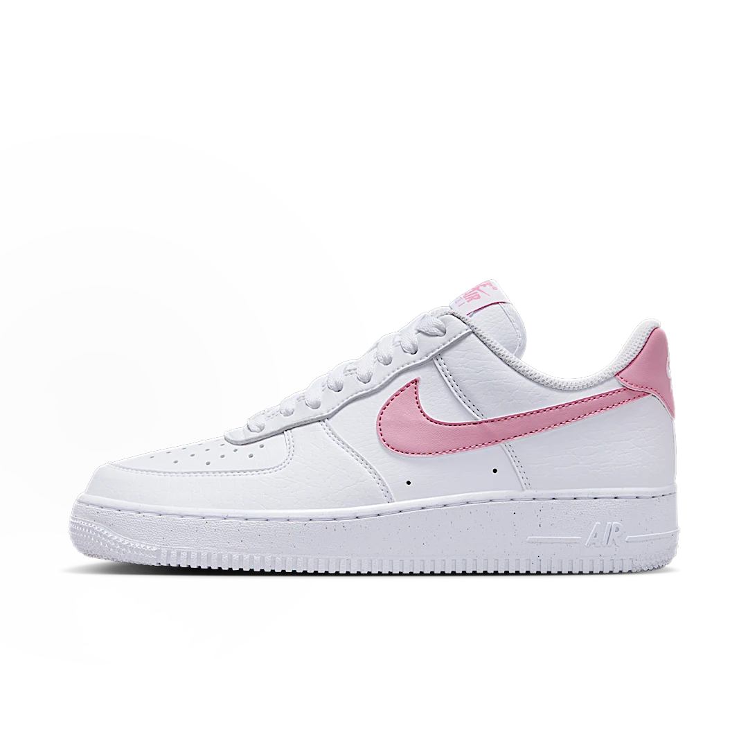 Overkicks - Nike Air Force 1 Low 07 Next Nature Elemental Pink (DC9486-111) - vista lateral